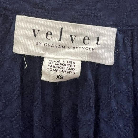 Velvet by Graham & Spencer Top - Picture 4 of 5